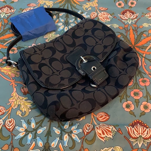 Coach Crossbody - Picture 3 of 7